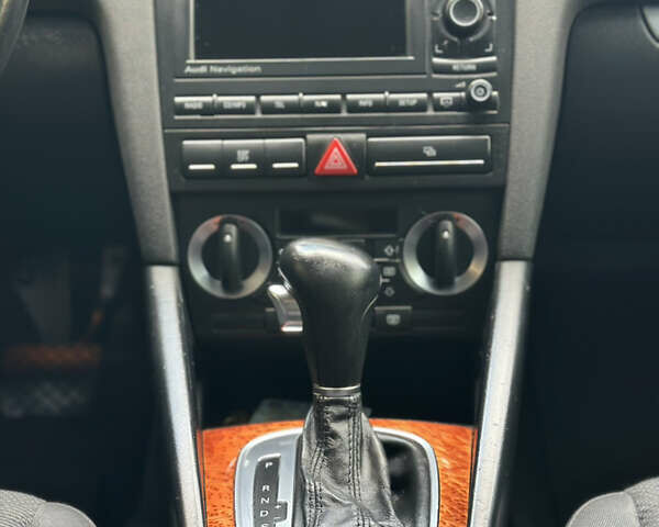 Ауди А3 2008 в Киеве на Automoto.ua Черный Ауди А3, объемом двигателя 1.6 л и пробегом 196 тыс. км за 7800 $, фото 7 на Automoto.ua