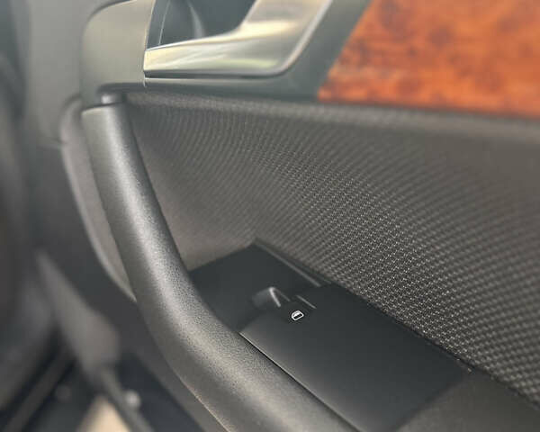 Черный Ауди А3, объемом двигателя 1.6 л и пробегом 197 тыс. км за 6600 $, фото 12 на Automoto.ua