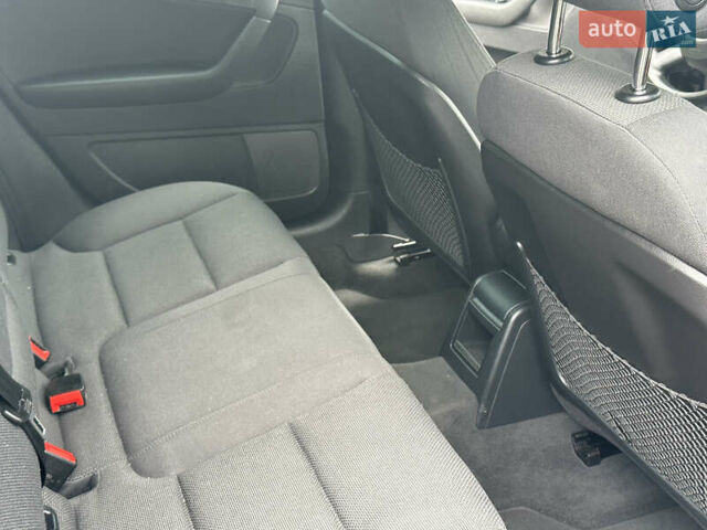 Черный Ауди А3, объемом двигателя 1.6 л и пробегом 197 тыс. км за 6400 $, фото 4 на Automoto.ua