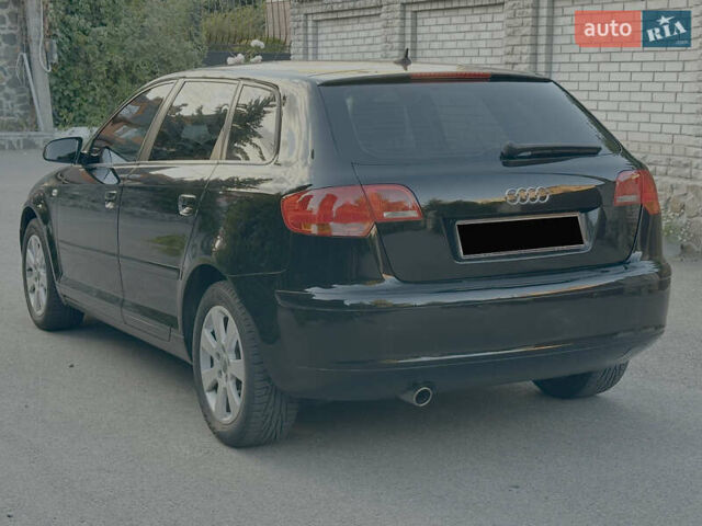 Черный Ауди А3, объемом двигателя 1.6 л и пробегом 197 тыс. км за 6600 $, фото 3 на Automoto.ua