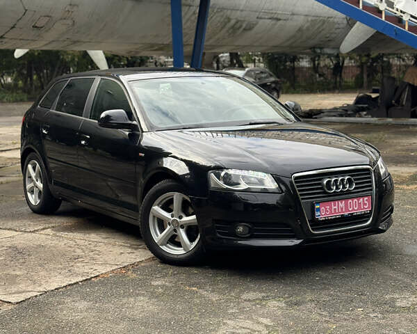 Чорний Ауді А3, об'ємом двигуна 1.8 л та пробігом 260 тис. км за 8400 $, фото 11 на Automoto.ua