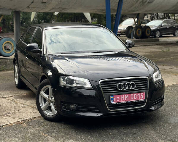 Чорний Ауді А3, об'ємом двигуна 1.8 л та пробігом 260 тис. км за 8400 $, фото 12 на Automoto.ua