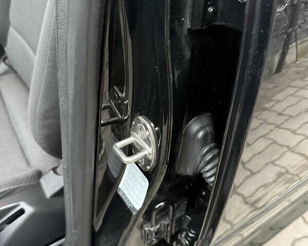 Черный Ауди А3, объемом двигателя 1.6 л и пробегом 212 тыс. км за 8599 $, фото 114 на Automoto.ua