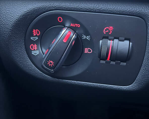 Чорний Ауді А3, об'ємом двигуна 1.39 л та пробігом 221 тис. км за 7600 $, фото 32 на Automoto.ua