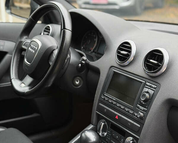 Чорний Ауді А3, об'ємом двигуна 1.8 л та пробігом 210 тис. км за 8200 $, фото 19 на Automoto.ua