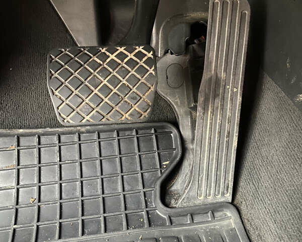 Черный Ауди А3, объемом двигателя 1.39 л и пробегом 190 тыс. км за 8200 $, фото 22 на Automoto.ua