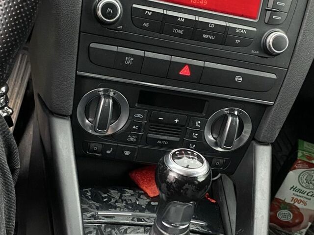 Черный Ауди А3, объемом двигателя 1.8 л и пробегом 248 тыс. км за 10200 $, фото 18 на Automoto.ua