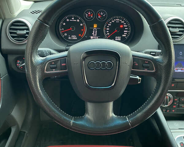 Черный Ауди А3, объемом двигателя 1.39 л и пробегом 190 тыс. км за 8200 $, фото 14 на Automoto.ua