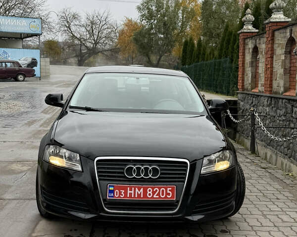 Черный Ауди А3, объемом двигателя 1.6 л и пробегом 212 тыс. км за 8599 $, фото 9 на Automoto.ua