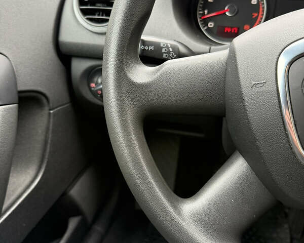 Черный Ауди А3, объемом двигателя 1.6 л и пробегом 212 тыс. км за 8599 $, фото 35 на Automoto.ua