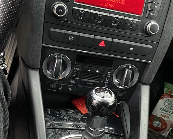 Черный Ауди А3, объемом двигателя 1.8 л и пробегом 240 тыс. км за 8500 $, фото 9 на Automoto.ua