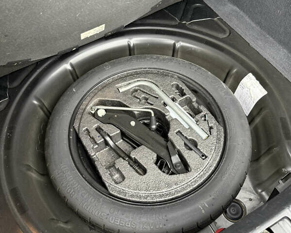 Черный Ауди А3, объемом двигателя 1.6 л и пробегом 212 тыс. км за 8599 $, фото 102 на Automoto.ua