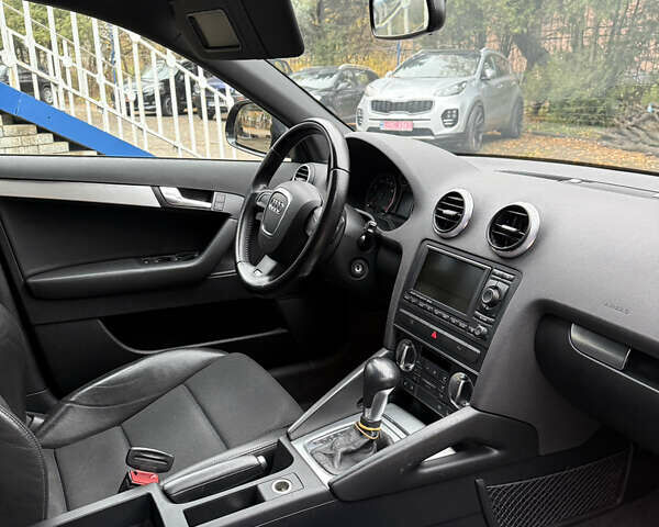 Чорний Ауді А3, об'ємом двигуна 1.8 л та пробігом 210 тис. км за 8200 $, фото 18 на Automoto.ua
