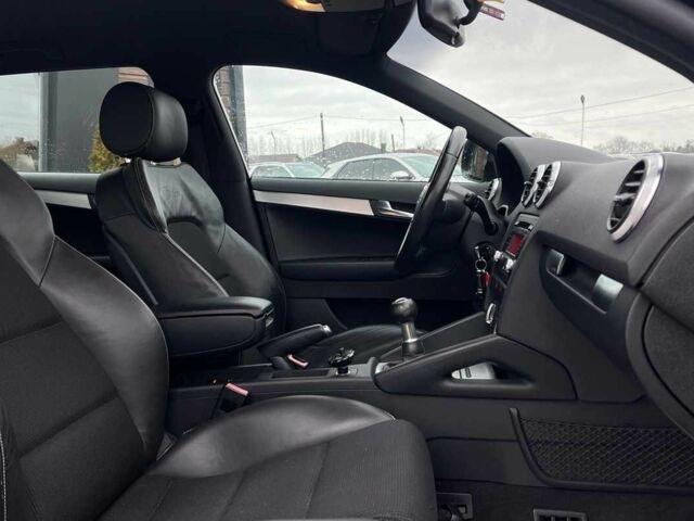 Чорний Ауді А3, об'ємом двигуна 2 л та пробігом 188 тис. км за 8999 $, фото 22 на Automoto.ua