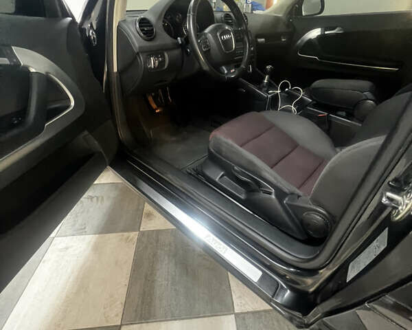 Черный Ауди А3, объемом двигателя 2 л и пробегом 307 тыс. км за 8500 $, фото 7 на Automoto.ua