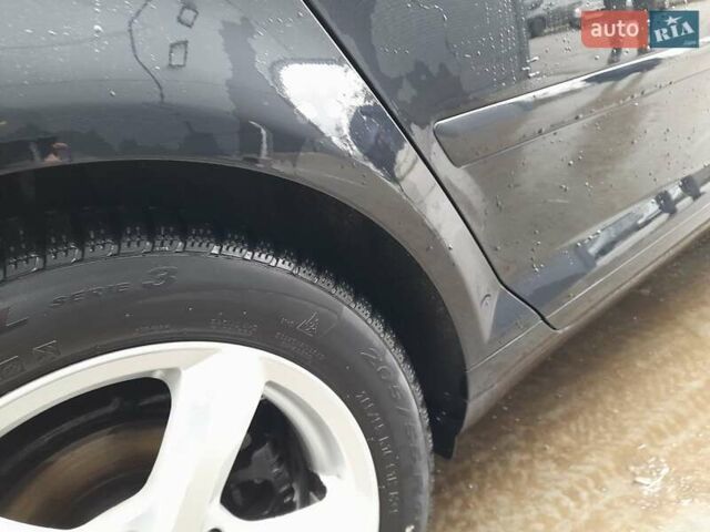 Черный Ауди А3, объемом двигателя 1.8 л и пробегом 260 тыс. км за 8900 $, фото 25 на Automoto.ua