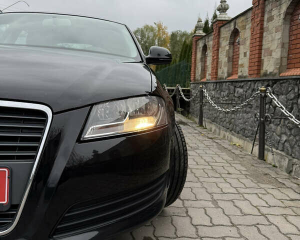 Черный Ауди А3, объемом двигателя 1.6 л и пробегом 212 тыс. км за 8599 $, фото 61 на Automoto.ua