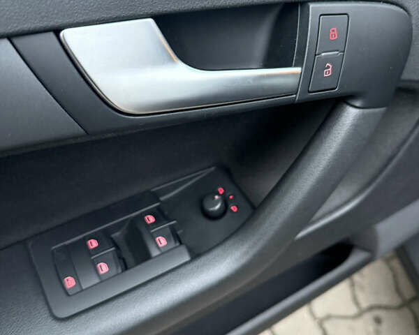 Черный Ауди А3, объемом двигателя 1.6 л и пробегом 212 тыс. км за 8599 $, фото 56 на Automoto.ua