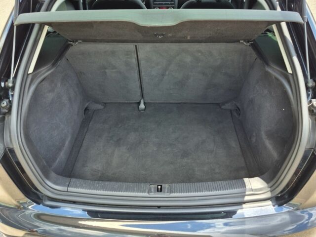 Чорний Ауді А3, об'ємом двигуна 1.8 л та пробігом 202 тис. км за 8600 $, фото 16 на Automoto.ua