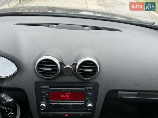 Черный Ауди А3, объемом двигателя 1.6 л и пробегом 212 тыс. км за 8599 $, фото 53 на Automoto.ua