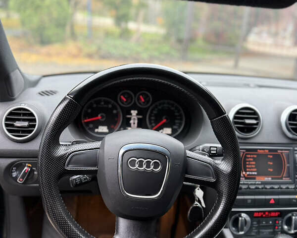 Чорний Ауді А3, об'ємом двигуна 1.8 л та пробігом 210 тис. км за 8200 $, фото 9 на Automoto.ua