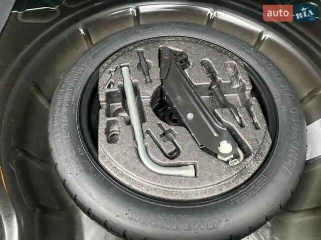 Черный Ауди А3, объемом двигателя 1.39 л и пробегом 213 тыс. км за 8400 $, фото 27 на Automoto.ua