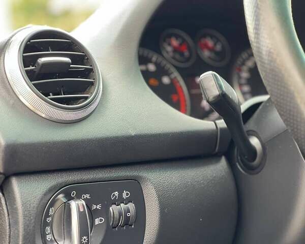 Черный Ауди А3, объемом двигателя 1.8 л и пробегом 221 тыс. км за 6900 $, фото 15 на Automoto.ua