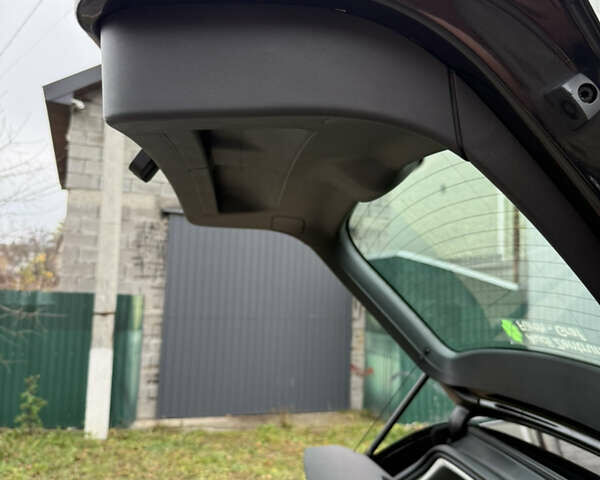 Черный Ауди А3, объемом двигателя 1.6 л и пробегом 212 тыс. км за 8599 $, фото 101 на Automoto.ua