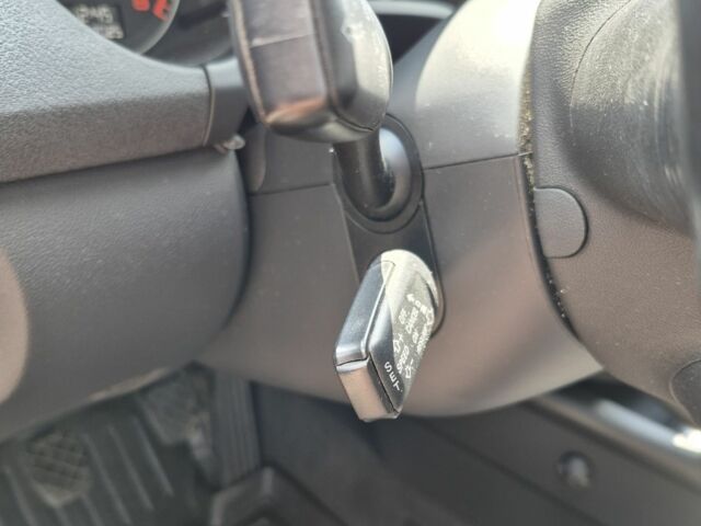 Чорний Ауді А3, об'ємом двигуна 1.8 л та пробігом 202 тис. км за 8600 $, фото 14 на Automoto.ua