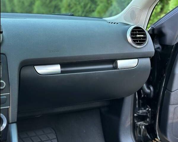 Черный Ауди А3, объемом двигателя 1.39 л и пробегом 254 тыс. км за 9400 $, фото 21 на Automoto.ua