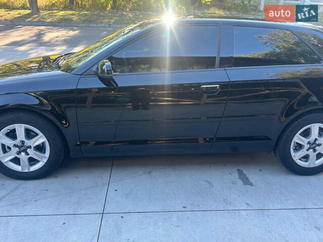 Черный Ауди А3, объемом двигателя 1.6 л и пробегом 135 тыс. км за 6999 $, фото 7 на Automoto.ua