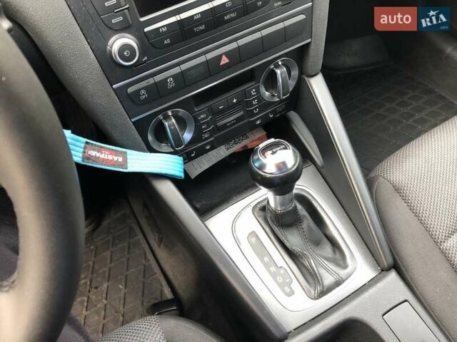 Ауді А3 2010 у Черкасах на Automoto.ua Чорний Ауді А3, об'ємом двигуна 1.6 л та пробігом 226 тис. км за 8300 $, фото 12 на Automoto.ua