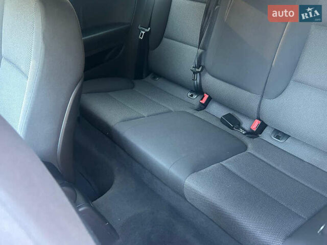 Черный Ауди А3, объемом двигателя 1.6 л и пробегом 135 тыс. км за 6999 $, фото 10 на Automoto.ua