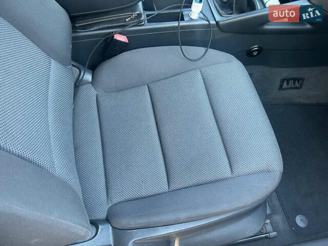 Черный Ауди А3, объемом двигателя 1.6 л и пробегом 135 тыс. км за 6999 $, фото 13 на Automoto.ua