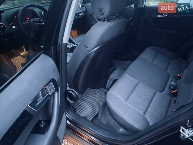 Чорний Ауді А3, об'ємом двигуна 2 л та пробігом 246 тис. км за 12200 $, фото 9 на Automoto.ua