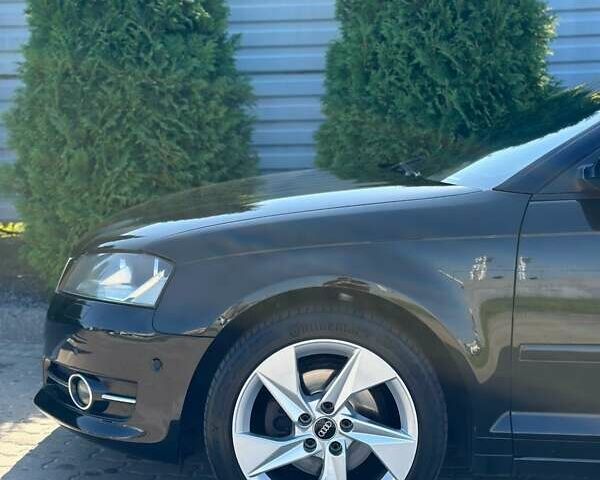 Черный Ауди А3, объемом двигателя 1.39 л и пробегом 254 тыс. км за 9400 $, фото 10 на Automoto.ua