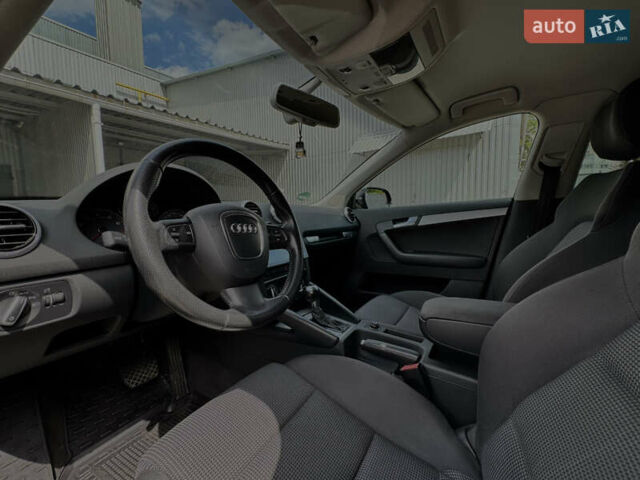 Чорний Ауді А3, об'ємом двигуна 1.2 л та пробігом 204 тис. км за 9300 $, фото 13 на Automoto.ua