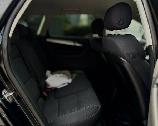 Чорний Ауді А3, об'ємом двигуна 1.2 л та пробігом 204 тис. км за 9300 $, фото 10 на Automoto.ua