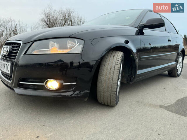 Черный Ауди А3, объемом двигателя 1.6 л и пробегом 242 тыс. км за 8100 $, фото 10 на Automoto.ua