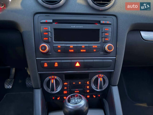 Черный Ауди А3, объемом двигателя 1.4 л и пробегом 190 тыс. км за 9300 $, фото 13 на Automoto.ua