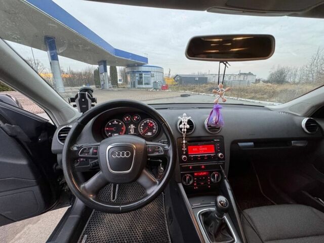 Чорний Ауді А3, об'ємом двигуна 1.6 л та пробігом 242 тис. км за 7700 $, фото 7 на Automoto.ua