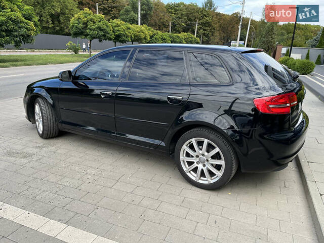 Чорний Ауді А3, об'ємом двигуна 1.6 л та пробігом 211 тис. км за 9999 $, фото 4 на Automoto.ua