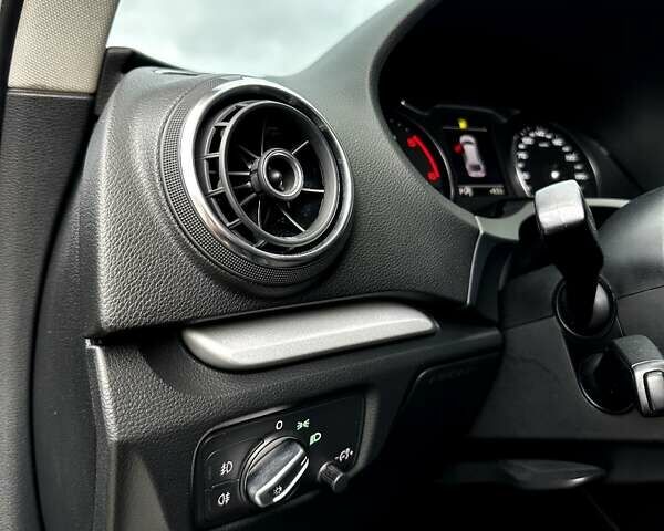 Чорний Ауді А3, об'ємом двигуна 1.97 л та пробігом 250 тис. км за 14500 $, фото 30 на Automoto.ua