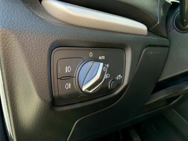 Черный Ауди А3, объемом двигателя 1.6 л и пробегом 170 тыс. км за 14700 $, фото 9 на Automoto.ua