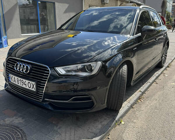 Черный Ауди А3, объемом двигателя 1.4 л и пробегом 150 тыс. км за 14100 $, фото 2 на Automoto.ua