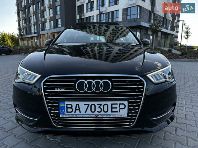Черный Ауди А3, объемом двигателя 1.39 л и пробегом 130 тыс. км за 18000 $, фото 15 на Automoto.ua