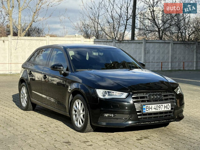 Черный Ауди А3, объемом двигателя 1.6 л и пробегом 15 тыс. км за 19500 $, фото 1 на Automoto.ua