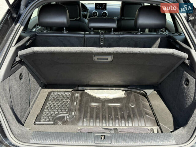 Черный Ауди А3, объемом двигателя 1.4 л и пробегом 244 тыс. км за 14000 $, фото 29 на Automoto.ua