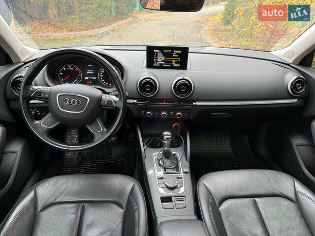 Чорний Ауді А3, об'ємом двигуна 1.6 л та пробігом 129 тис. км за 16490 $, фото 17 на Automoto.ua