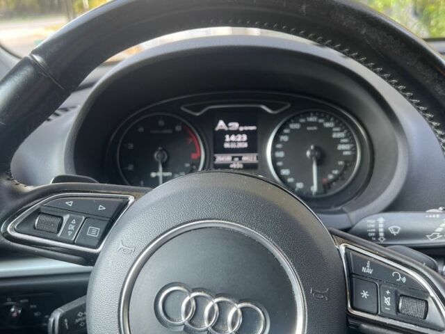 Чорний Ауді А3, об'ємом двигуна 1.4 л та пробігом 284 тис. км за 9000 $, фото 5 на Automoto.ua